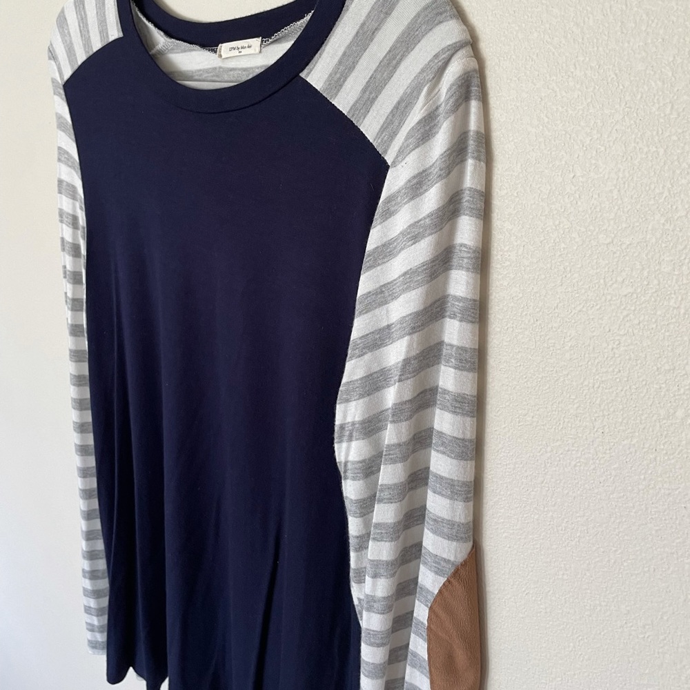 Boutique medium long sleeve shirt by 12 pm by mon ami
